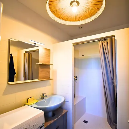 Hotel Chateau De *