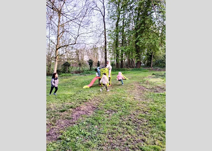 Chateau De * Ravenel